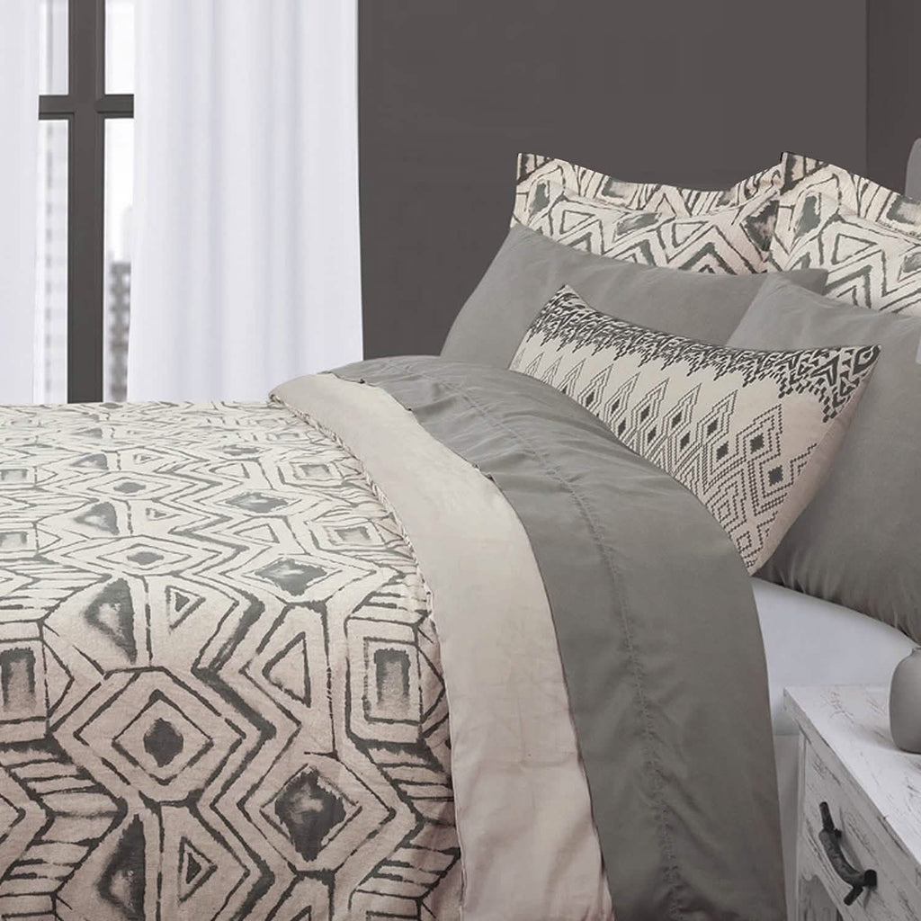 3-Piece: Global Mali Cotton Comforter Set