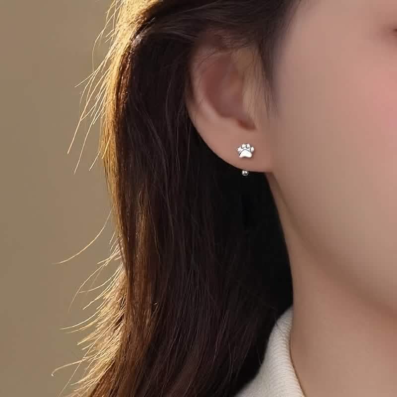 Sterling Silver Cat Paw Earrings – Screw-Back Studs, Elegant &amp; Simple