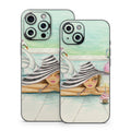 Delphine at the Pool Party - Apple iPhone 15 Skin