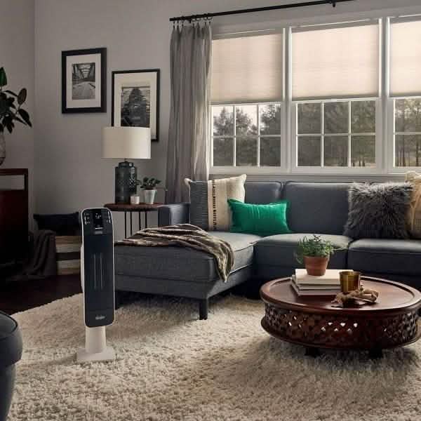 DeLonghi Tower Ceramic Heater (Refurbished)