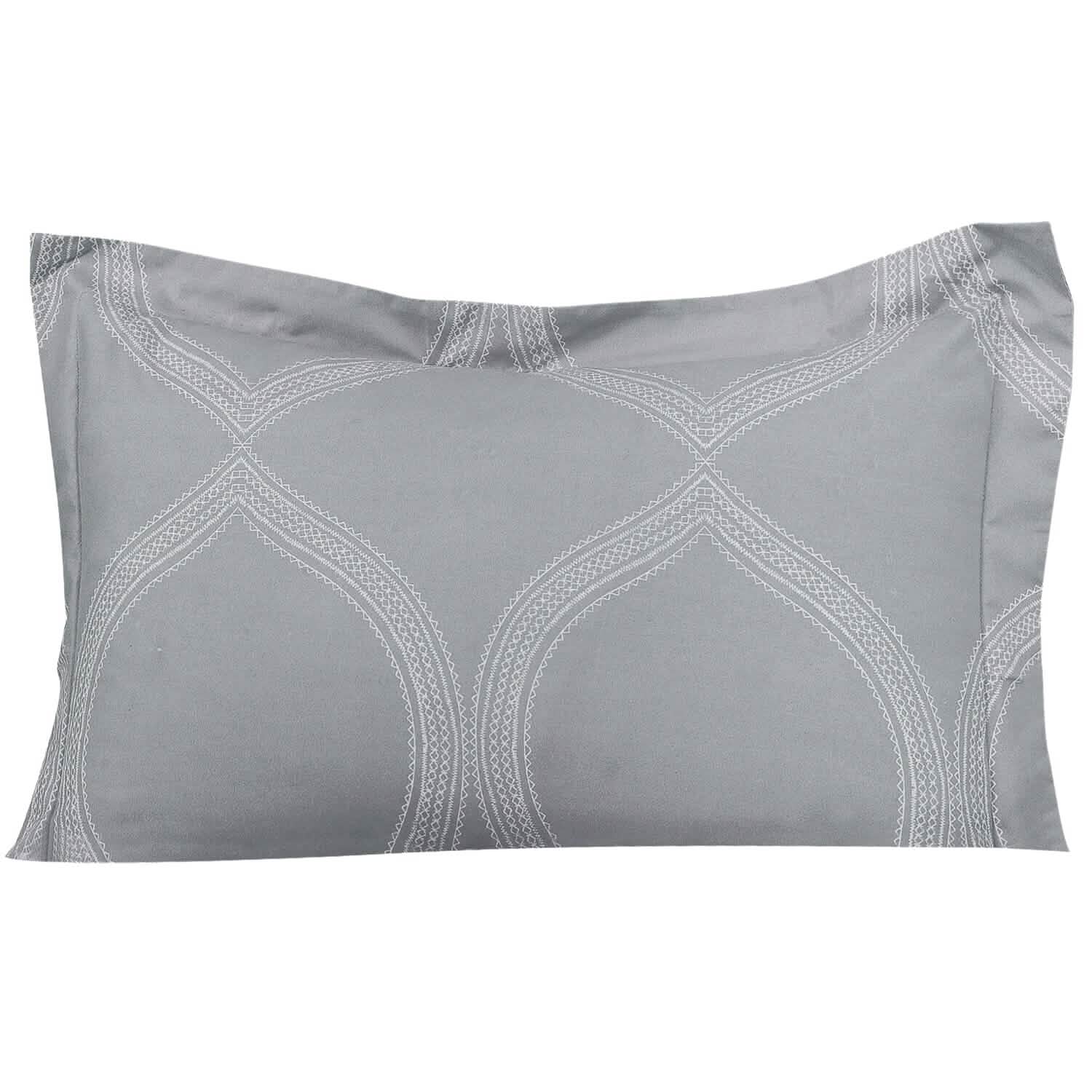 Sloane Street Ogee Bed in a Bag with Solid Reverse Comforter