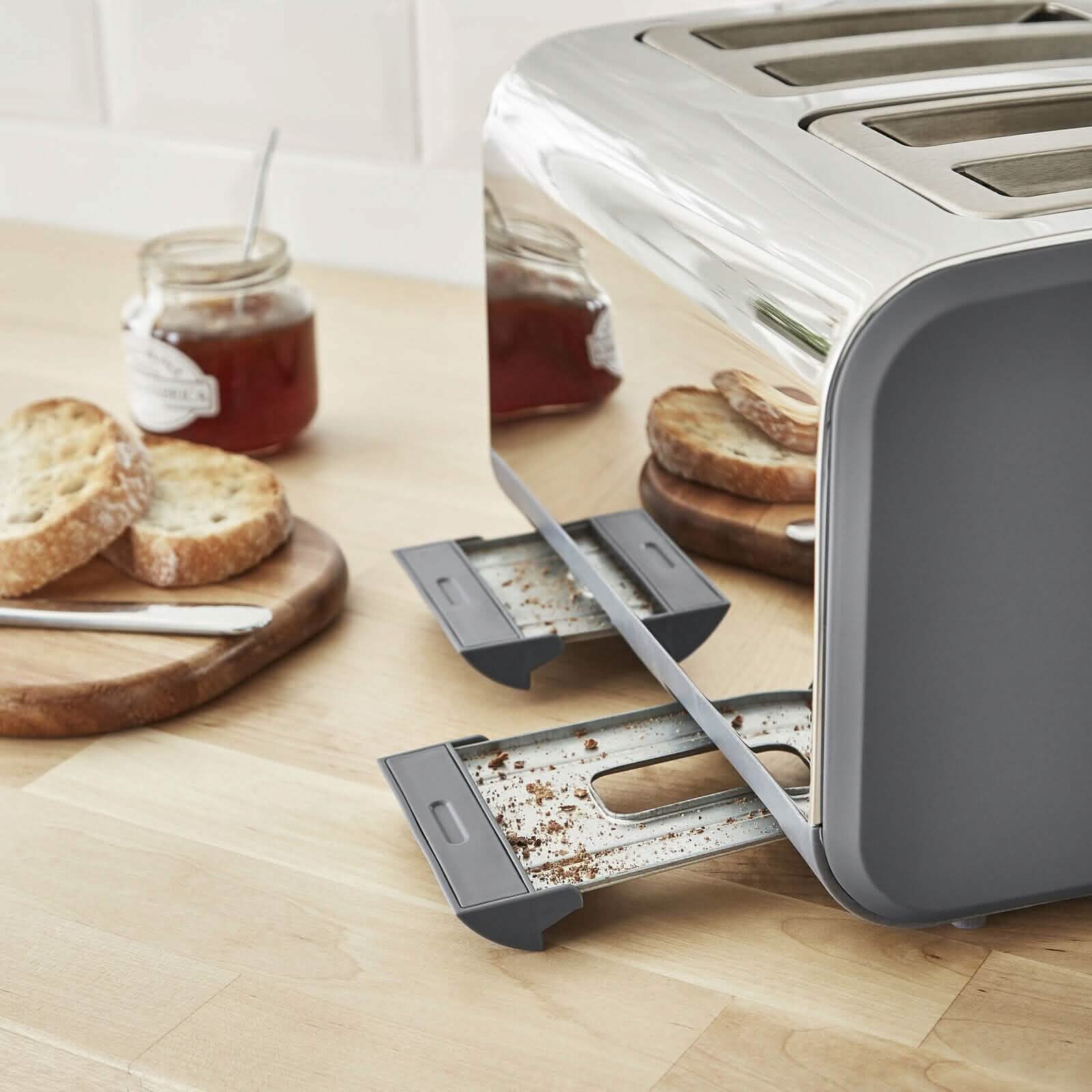 Swan Nordic 4 Slice Toaster